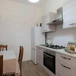 Meryli House